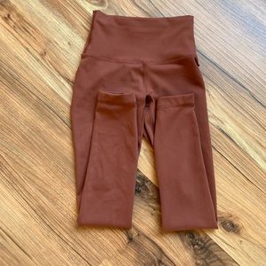 Lululemon wonder under size 0